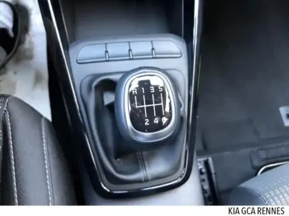 Photo 8 Kia Stonic  1.0 T-GDi 100ch Active