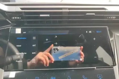 Photo 91 Peugeot 308  Electrique 54 kWh 156ch