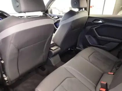 Photo 17 Audi A1  Sportback 30 TFSI 110 ch S tronic 7