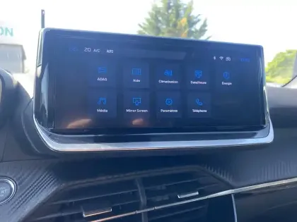 Photo 43 Peugeot 2008  Electrique 54 kWh 156 ch