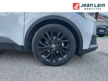 Photo 8 Toyota C-HR  Hybride 200