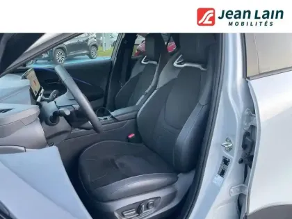 Photo 37 Toyota C-HR  Hybride 200