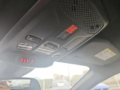 Photo 17 Opel Corsa  1.2 Turbo Hybrid 100 ch e-DCT6