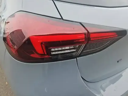 Photo 16 Opel Corsa  1.2 Turbo Hybrid 100 ch e-DCT6