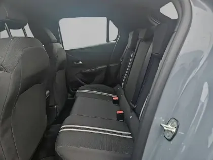 Photo 11 Opel Corsa  1.2 Turbo Hybrid 100 ch e-DCT6