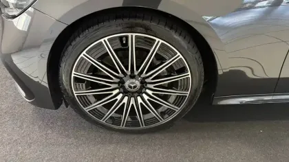 Photo 41 Mercedes Classe E  Break 220 d 9G-Tronic