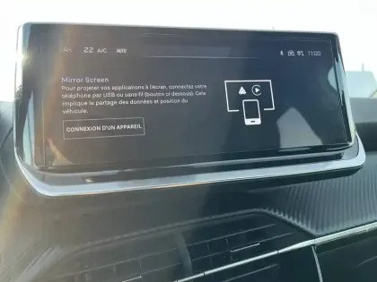 Photo 67 Peugeot 2008  Hybrid 136 e-DCS6