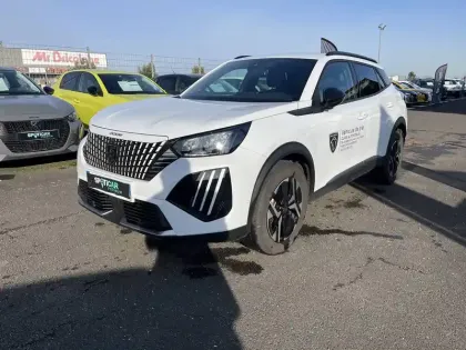 Photo 38 Peugeot 2008  Hybrid 136 e-DCS6