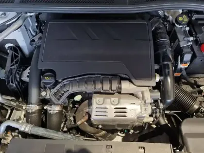 Photo 10 Peugeot 308  PureTech 130ch S&S BVM6