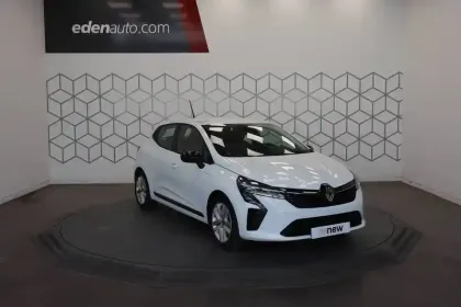 Photo 6 Renault Clio  E-Tech full hybrid 145 ch GSR2