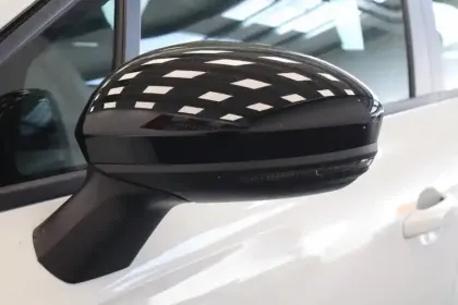 Photo 16 Renault Clio  E-Tech full hybrid 145 ch GSR2