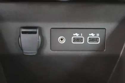 Photo 10 Renault Clio  E-Tech full hybrid 145 ch GSR2