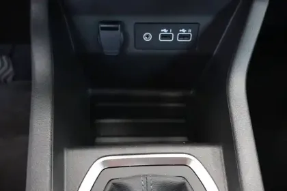 Photo 32 Renault Clio  E-Tech full hybrid 145 ch GSR2