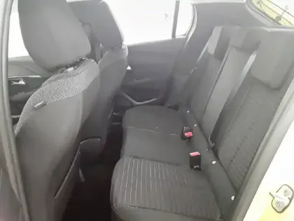 Photo 29 Peugeot 208  Hybrid 100 e-DCS6