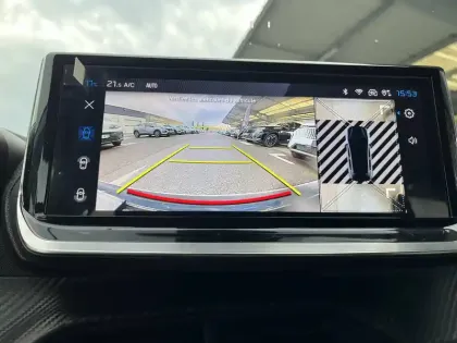 Photo 68 Peugeot 208  Hybrid 136 e-DCS6