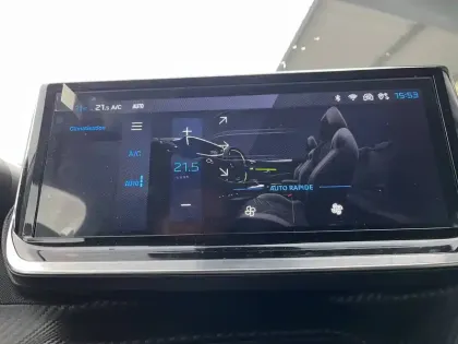 Photo 64 Peugeot 208  Hybrid 136 e-DCS6