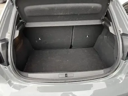 Photo 9 Peugeot 208  Hybrid 136 e-DCS6