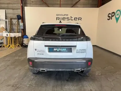 Photo 40 Peugeot 2008  PureTech 130 S&S EAT8