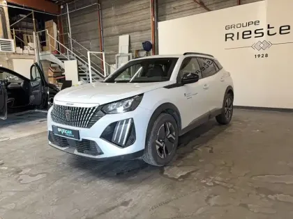 Photo 38 Peugeot 2008  PureTech 130 S&S EAT8