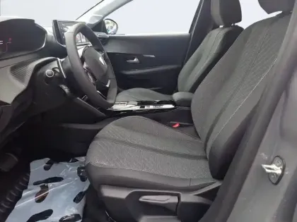 Photo 10 Peugeot 208  Hybrid 100 e-DCS6