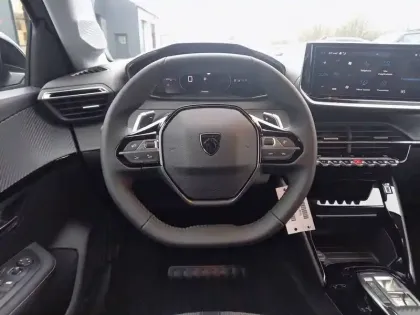 Photo 8 Peugeot 208  Hybrid 100 e-DCS6