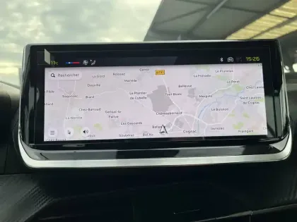 Photo 22 Peugeot 208  Hybrid 100 e-DCS6