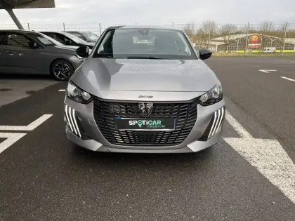 Photo 31 Peugeot 208  Hybrid 100 e-DCS6