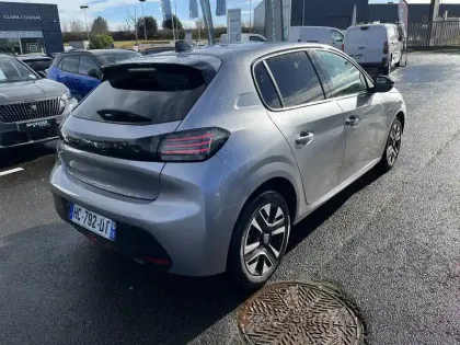 Photo 36 Peugeot 208  100 S&S BVM6