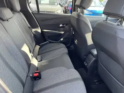 Photo 45 Peugeot 208  100 S&S BVM6