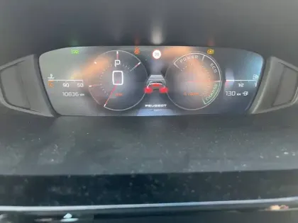 Photo 17 Peugeot 308  Hybrid 136 e-DCS6