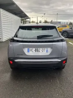 Photo 2 Peugeot 2008  100 S&S BVM6