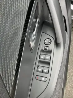 Photo 9 Peugeot 2008  100 S&S BVM6