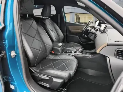 Photo 8 DS DS 3 DS3 Crossback PureTech 130 EAT8 Grand Chic