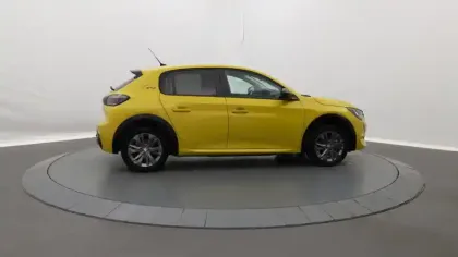 Photo 5 Peugeot 208  Electrique 50 kWh 136ch Style