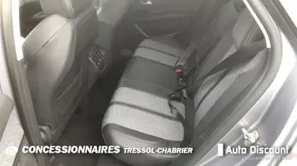 Photo 18 Peugeot 3008  1.2 Puretech 130ch S&S EAT6 Allure