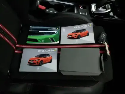 Photo 15 Opel Corsa  Electrique 136 ch & Batterie 50 kWh GS Line