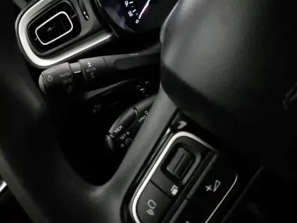 Photo 17 Citroën C3 Gén. III Ph2 Shine 5