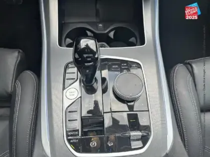 Photo 11 BMW X5  xDrive45e 394ch M Sport 17cv Touvrant Sieges chauf/cuir Volant chauf