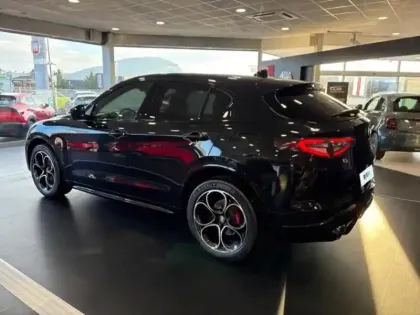 Photo 6 Alfa Romeo Stelvio  2.2 Diesel 210ch Veloce Q4 AT8