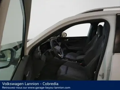 Photo 22 Volkswagen Tiguan  1.5 eTSI 150ch R-Line DSG7