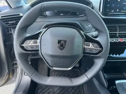 Photo 29 Peugeot 208  100 S&S BVM6