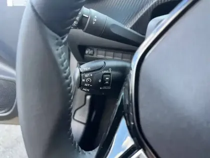 Photo 35 Peugeot 208  100 S&S BVM6