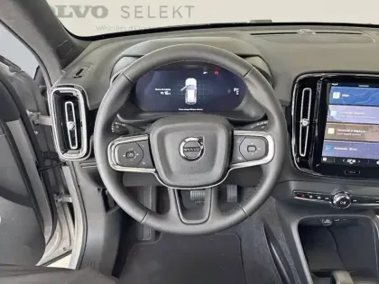 Photo 30 Volvo Ex40  Single Extended Range 252 ch 1EDT