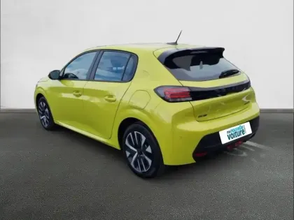 Photo 26 Peugeot 208  Hybrid 100 e-DCS6