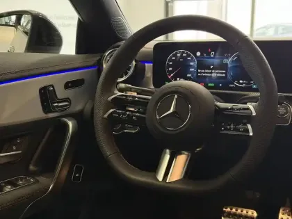 Photo 32 Mercedes CLA  Shooting Brake 250 e 8G-DCT