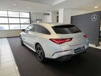 Photo 27 Mercedes CLA  Shooting Brake 250 e 8G-DCT