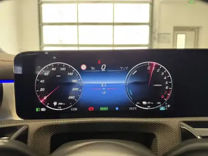 Photo 61 Mercedes CLA  Shooting Brake 250 e 8G-DCT