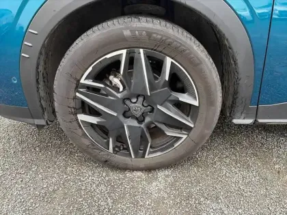 Photo 32 Peugeot 3008  Hybrid 136 e-DCS6