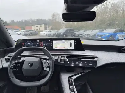 Photo 7 Peugeot 3008  Hybrid 136 e-DCS6