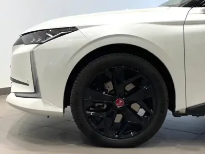 Photo 12 DS DS 4  E-TENSE 225ch Performance Line +